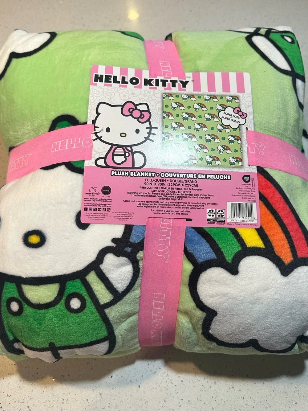 New! Hello Kitty Lucky Rainbow Plush Blanket Full/Queen 90x90 NWT Sanrio NWT
